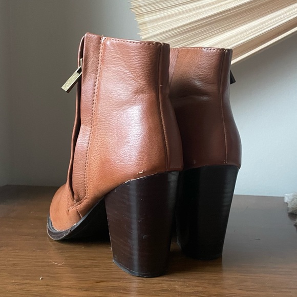 Women’s Brown Leather Heeled Boots - Picture 10 of 12